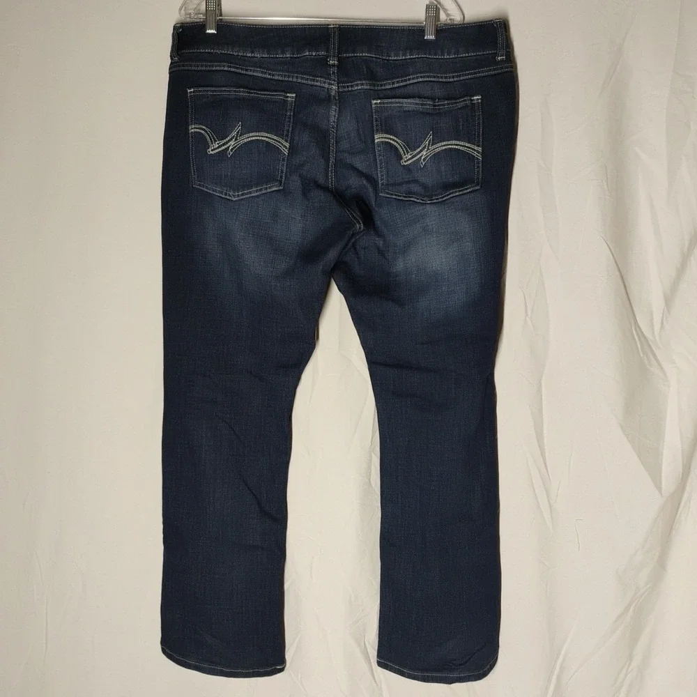 Wrangler‎ Juniors Womens 19 (40x30) Dark Denim Blue Jeans Boot Cut